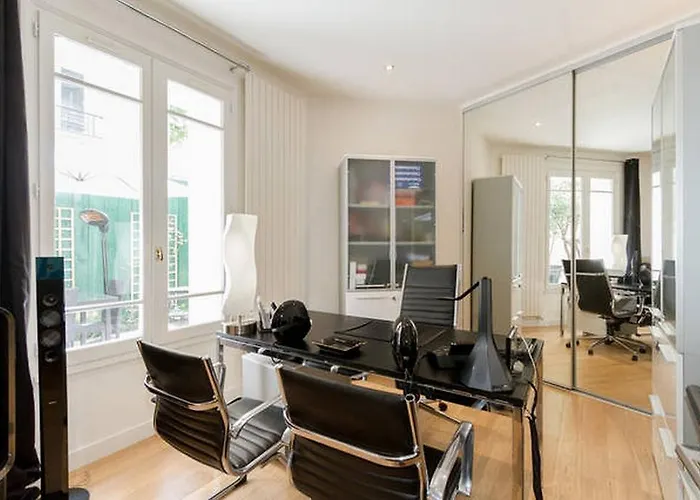 Appartement Luxury Flat With Patio Garden Paris