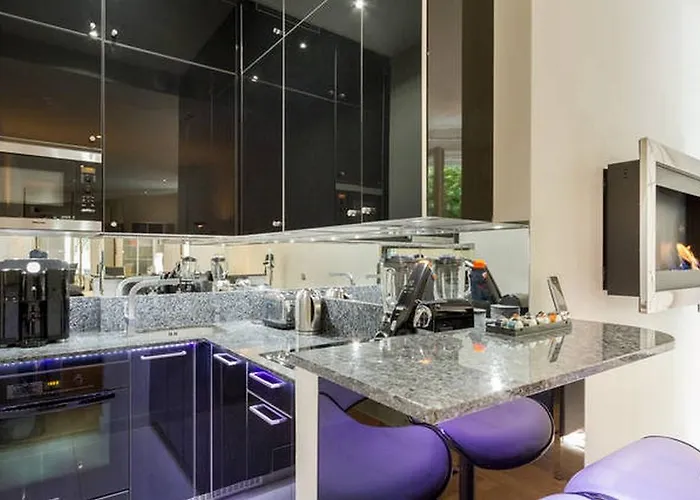 Luxury Flat With Patio Garden * Paris